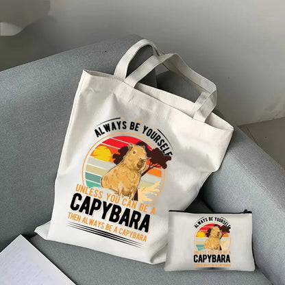 Pack de regalo 'Capibaras': bolsa de tela + neceser