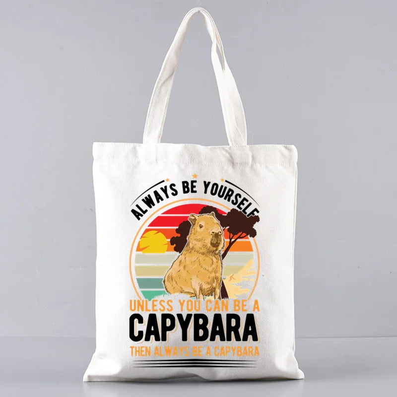 Pack de regalo 'Capibaras': bolsa de tela + neceser