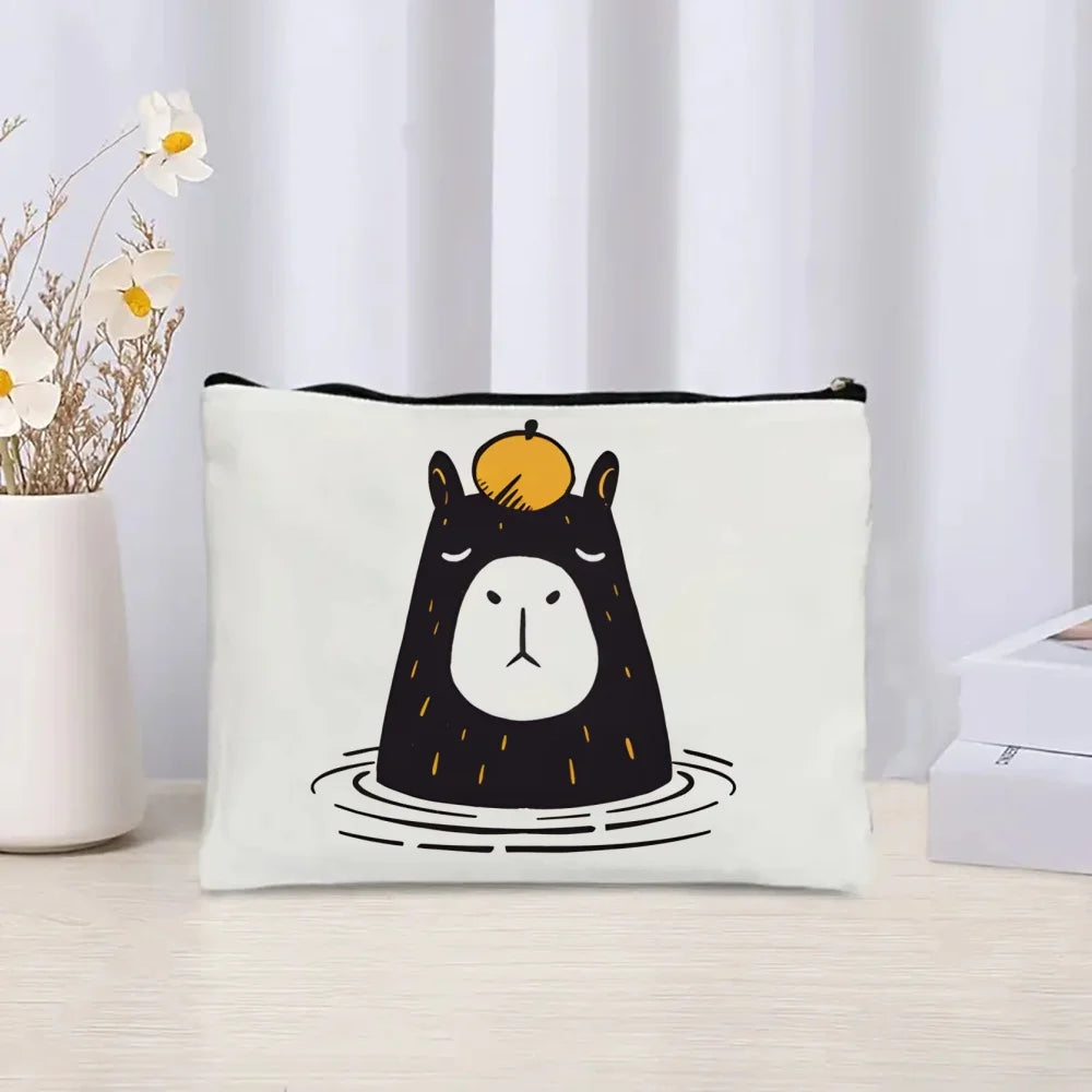 Pack de regalo 'Capibaras': bolsa de tela + neceser